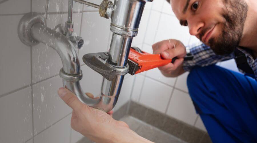 Local tankless water heater installation in Weston, OH